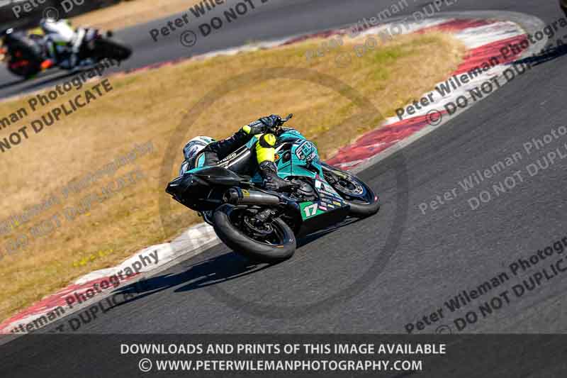 enduro digital images;event digital images;eventdigitalimages;no limits trackdays;peter wileman photography;racing digital images;snetterton;snetterton no limits trackday;snetterton photographs;snetterton trackday photographs;trackday digital images;trackday photos